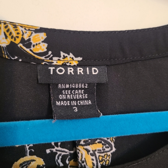 3X Torrid Challis Top - Picture 5 of 5